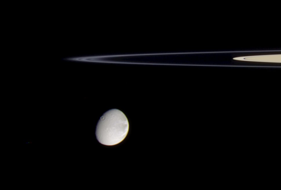 Descoperirea care schimbă tot ce se ştia despre Saturn. Cercetătorii nu o pot explica