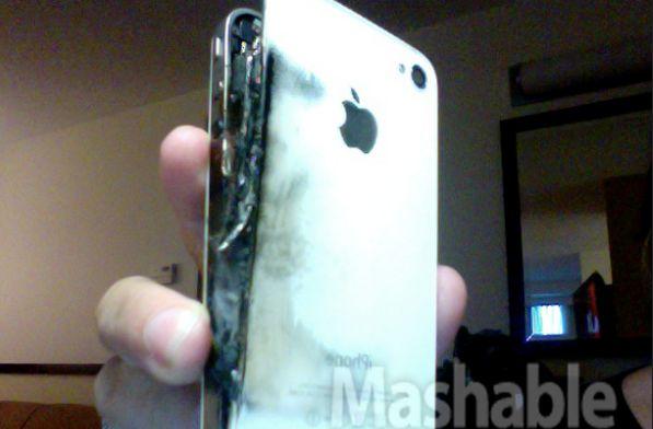 I-a EXPLODAT iPhone-ul la câţiva centimetri de cap. Spaima prin care a trecut o femeie din SUA 137631