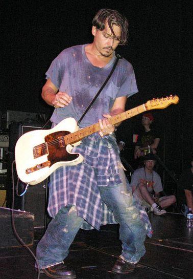 Un duet bizar. Johnny Depp cântă cu Marilyn Manson 137596