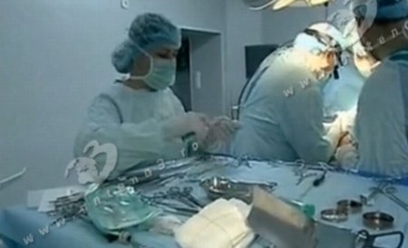 Premieră naţională la Fundeni: Medicii au realizat, în 11 ore, un transplant de ficat cu donator dublu