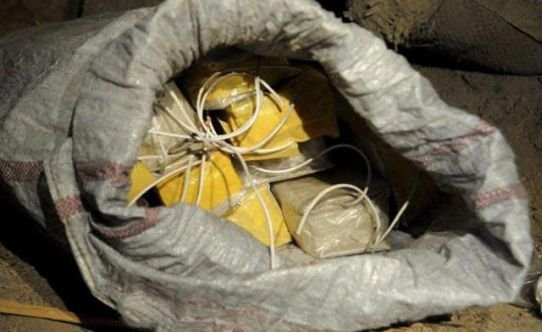 Cel puţin 17 tone de explozibil, descoperite în sudul Afganistanului