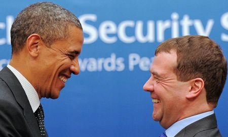 Discuţia dintre Obama şi Medvedev pe care nimeni nu trebuia să o audă. Subiectul conversaţiei priveşte şi România