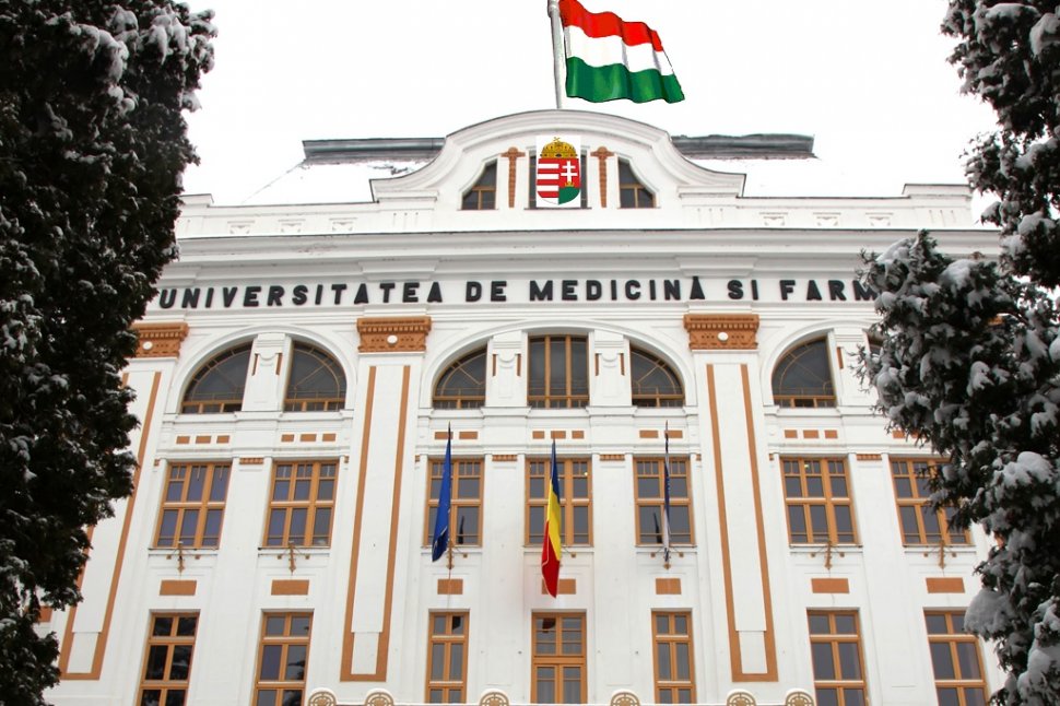 Guvernul a aprobat înfiinţarea liniilor cu predare maghiară la UMF Târgu Mureş
