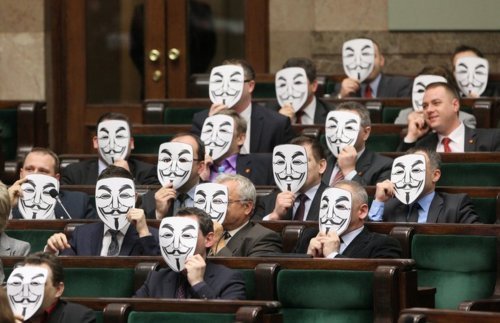 &quot;E primul semn că Parlamentul va respinge ACTA&quot;. Acest acord va fi îngropat până în vară 
