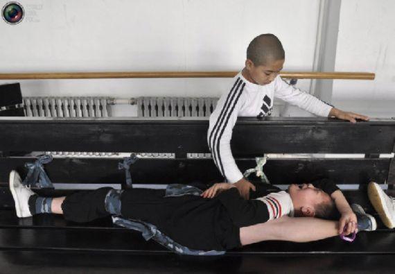 Chinuie copiii pentru faima ţării. Cum se pregătesc chinezii pentru Jocurile Olimpice din 2020 139380