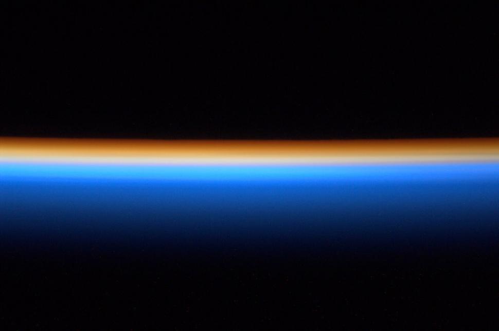 Imagini incredibile. Vezi cum arată Terra, din spaţiu 139716