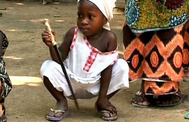 Tradiţia care mutilează fizicul şi psihicul fetiţelor. Este practicată în zeci de state, chiar dacă e interzisă prin lege 140104