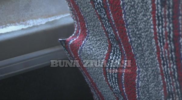 Microbuzele morţii la Iaşi! Ţepuşe din fier ruginit în mijloacele de transport 140482