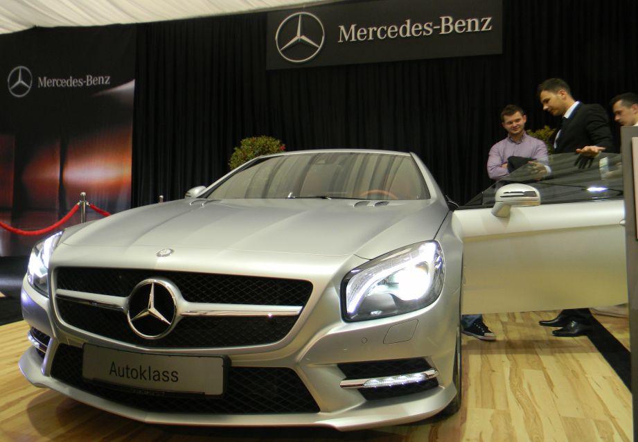 Intră la SIAMB 2012! Vezi o galerie FOTO cu cele mai tari modele auto 140579