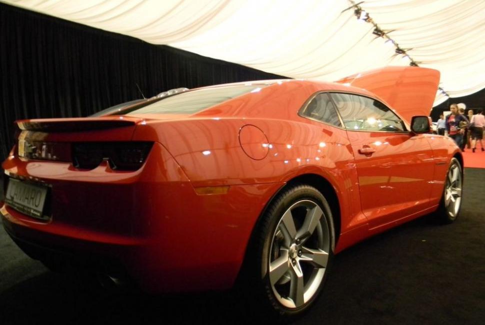 Intră la SIAMB 2012! Vezi o galerie FOTO cu cele mai tari modele auto 140583