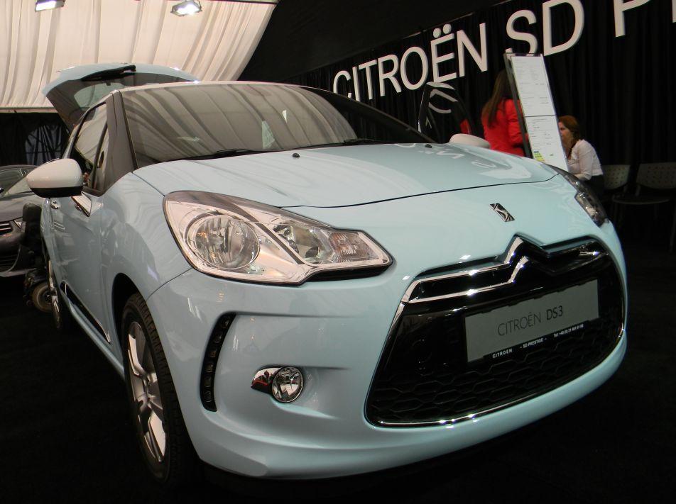 Intră la SIAMB 2012! Vezi o galerie FOTO cu cele mai tari modele auto 140593