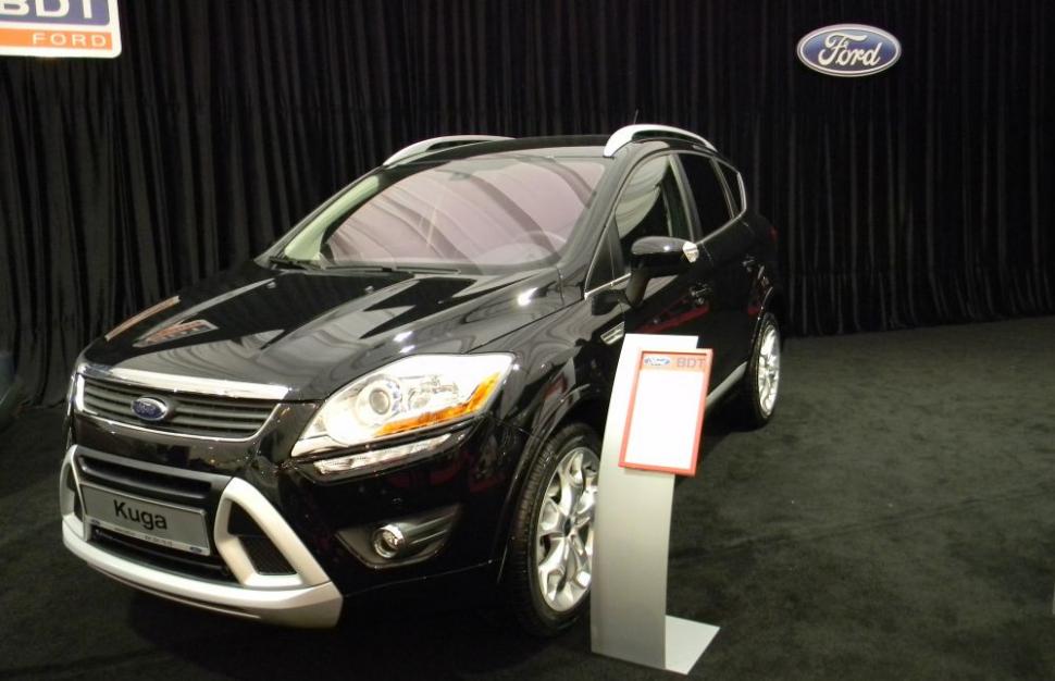 Intră la SIAMB 2012! Vezi o galerie FOTO cu cele mai tari modele auto 140594