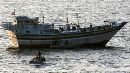 O navă-cargo chineză, capturată de piraţi în Golful Oman