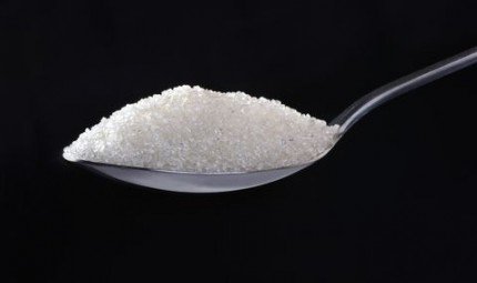 Raţii la zahăr! Locuitorii din Baia Mare nu pot cumpăra mai mult de trei pachete de zahăr
