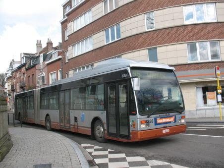 Bruxelles: Transportul public a fost suspendat în urma unei agresiuni mortale