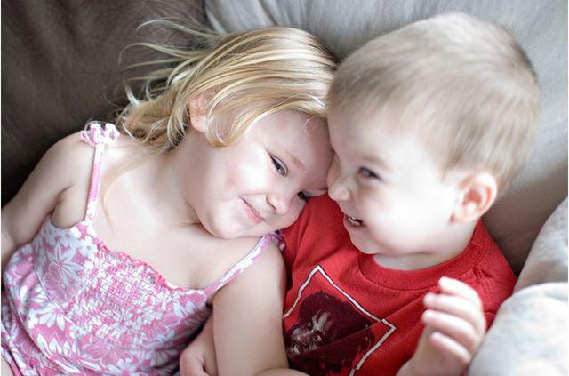 Poza care l-a făcut celebru. Puştiul s-ar descurca de minune în rolul principal din &quot;Singur acasă&quot;  140954