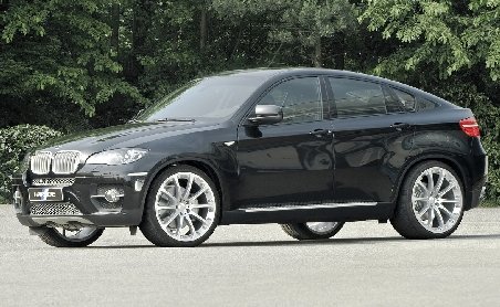 Suceava: Percheziţii privind hoţi de maşini de lux, au fost recuperate trei autoturisme BMW X6