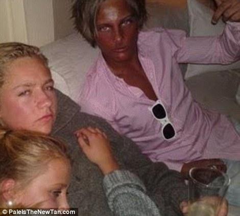 S-au stafidit de când tot stau la plajă. Şi-au bătut singuri joc de trupul lor. Exemple umane de &quot;aşa NU&quot; 141199