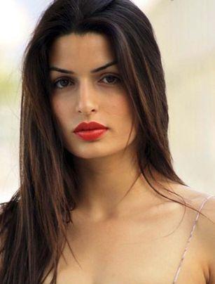 Ea este femeia căreia nici James Bond nu poate să-i reziste 141360