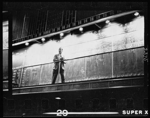Chicago, oraşul contrastelor. Un fotoreportaj excepţional marca Stanley Kubrik  141868
