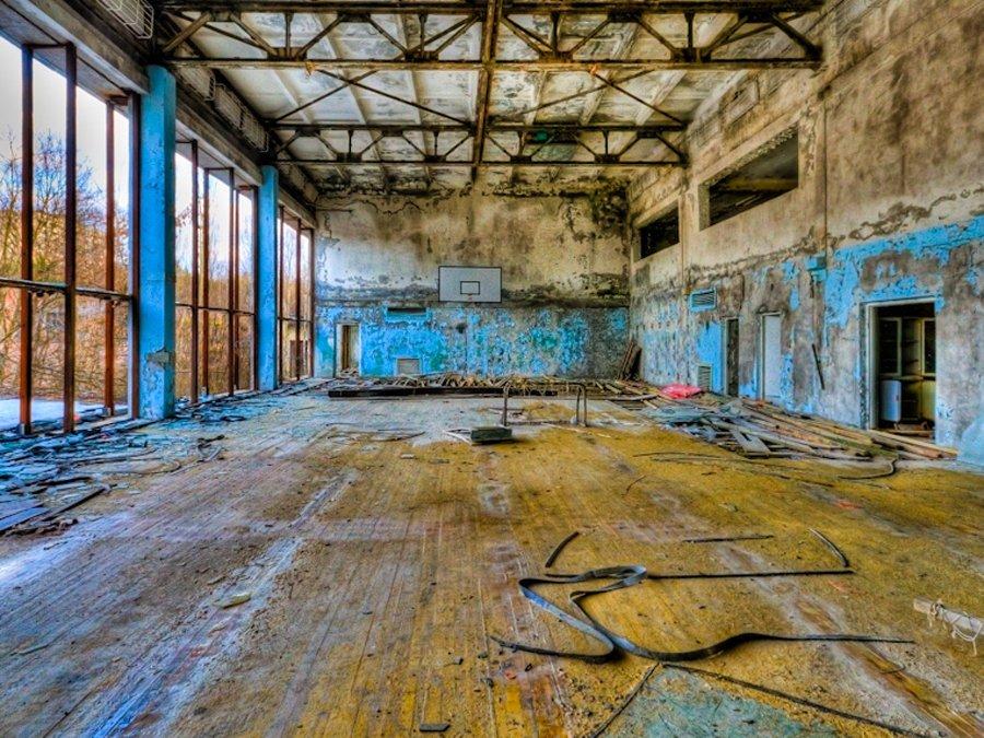 Locul unde niciun ceas nu mai bate, iar moartea domneşte peste tot. Omenirea a privit evenimentul cu teroare 141839