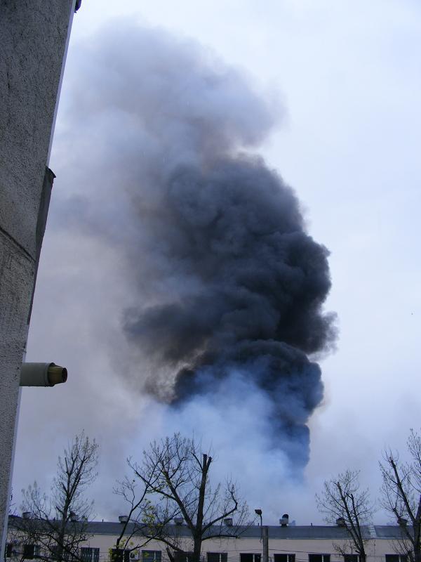 Imagini de la incediul de proporții care a distrus complexul comercial Siraj din Iași 141995