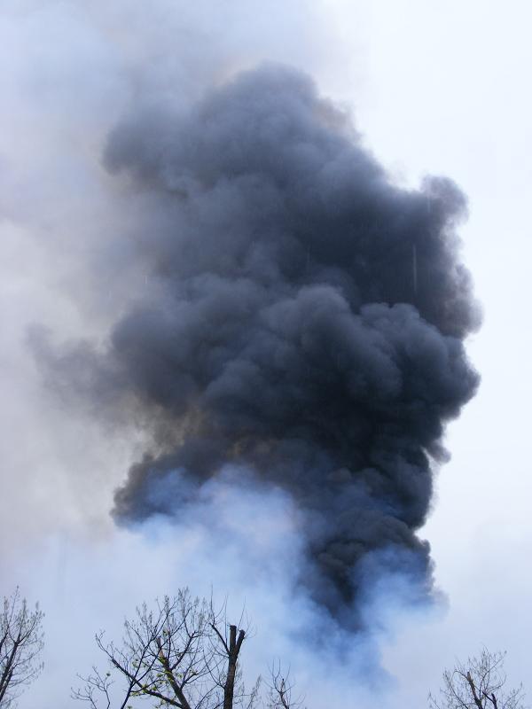 Imagini de la incediul de proporții care a distrus complexul comercial Siraj din Iași 141996