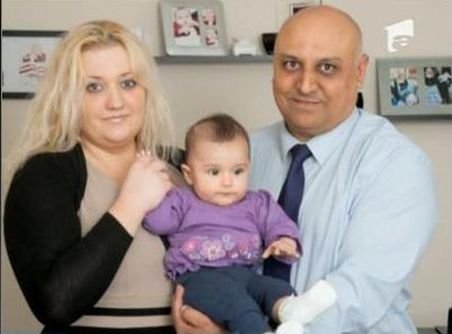 La numai şase luni, un bebeluş de origine română uimeşte Marea Britanie 