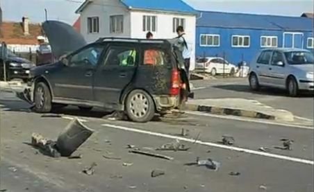 Accident rutier în Suceava: Patru persoane au fost grav rănite 