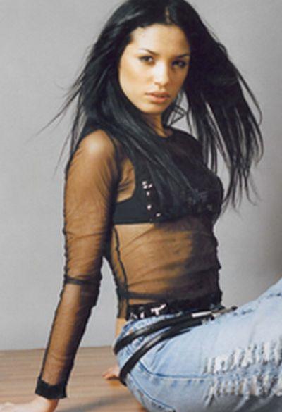 Un manechin marocan dezvăluie amănunte din culisele petrecerilor organizate de Berlusconi 142139