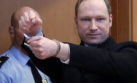 Breivik, criminalul din Norvegia, susţine că ar relua masacrul: Da, aş face-o din nou!