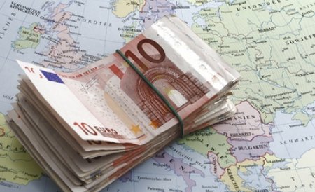 Grecia a primit 25 mld. euro pentru recapitalizarea băncilor de la fondul de urgenţă al UE