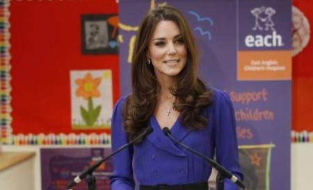 Uite cum arată sosia ducesei de Cambridge, care va concura la Miss World 142597