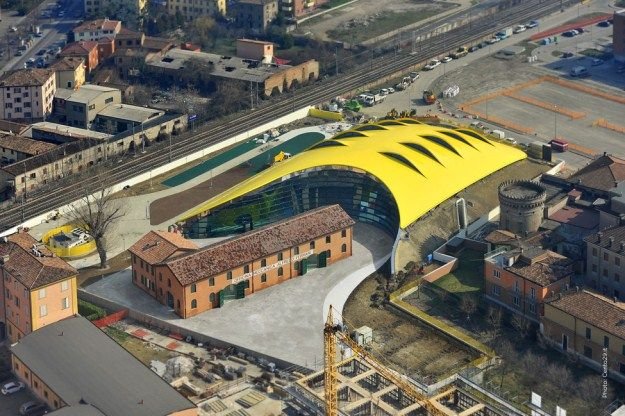 Un nou muzeu Enzo Ferrari şi-a deschis porţile la Modena