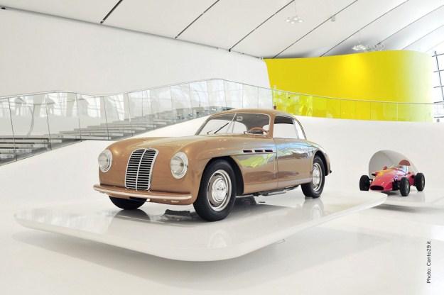 Un nou muzeu Enzo Ferrari şi-a deschis porţile la Modena 142710