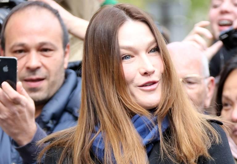 Când prea mult botox dăunează la... urne. Cum a ajuns să arate prima doamnă a Franţei în urma injecţiilor 142981