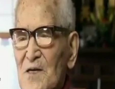 Cel mai bătrân bărbat din lume a împlinit 115 ani