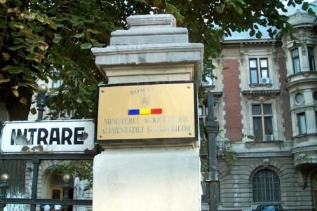 Revista presei - 23 Aprilie: România, repetenta Europei la restituirea proprietăţilor