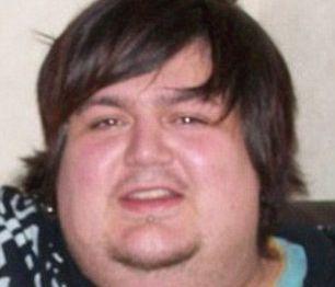 În 365 de zile viaţa lui s-a transformat radical. &quot;O fotografie cu mine postată pe Facebook m-a speriat&quot; 143396