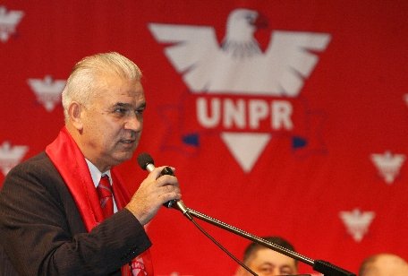Anghel Iordănescu şi-a depus candidatura la Primăria Generală a Capitalei din partea UNPR