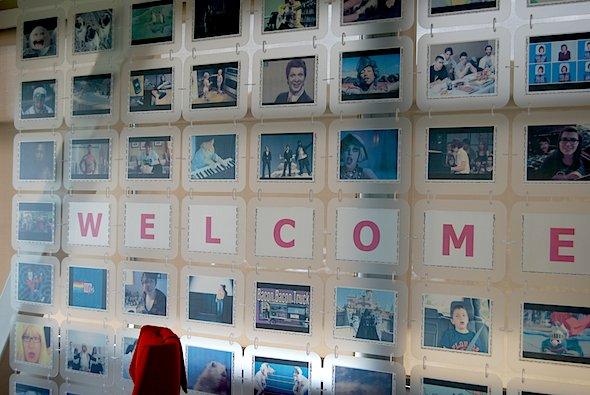 Când pleci la muncă nu-ţi uita costumul de baie. Cel mai tare sediu, unde toţi merg la serviciu de plăcere 144048