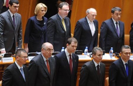 Guvernul demis intenţionează să se reunească miercuri în şedinţă, sub conducerea lui Ungureanu