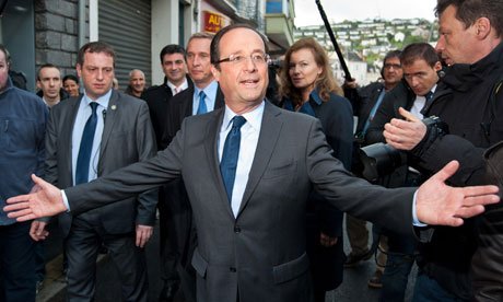 Hollande, în favoarea mariajului homosexualilor şi eutanasiei. Sarkozy se opune