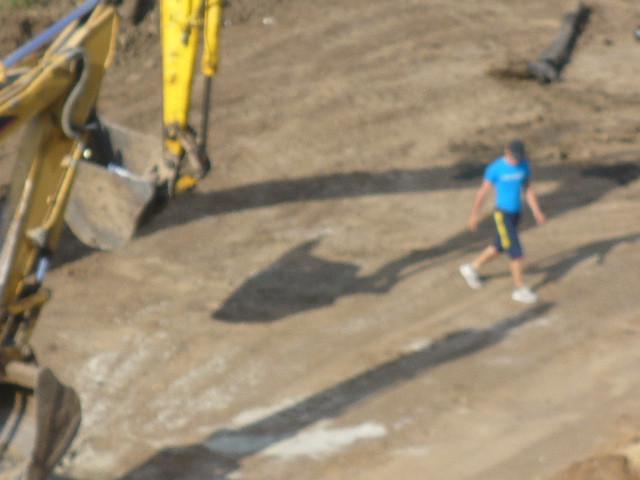 Ce fac de fapt muncitorii de pe şantierele ANL? Fură motorină, că doar s-au scumpit carburanţii 144687