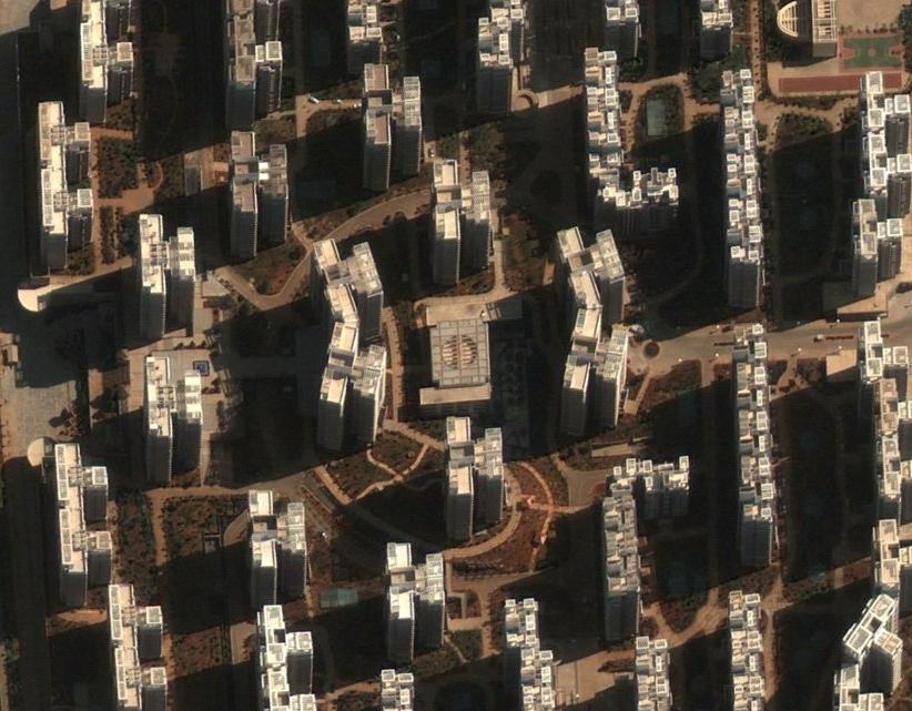 Structurile ciudate din China, văzute din satelit. Când eşti în mijlocul lor pe pământ te simţi bântuit 144787