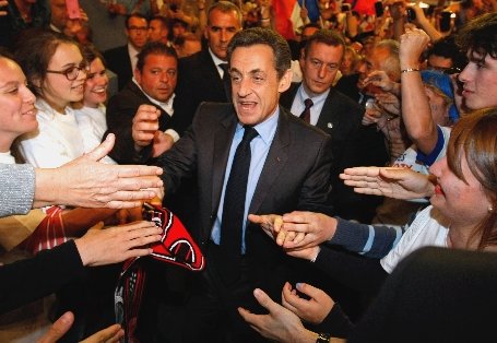 Sarkozy, sigur de o &quot;surpriză&quot; care va răsturna sondajele 