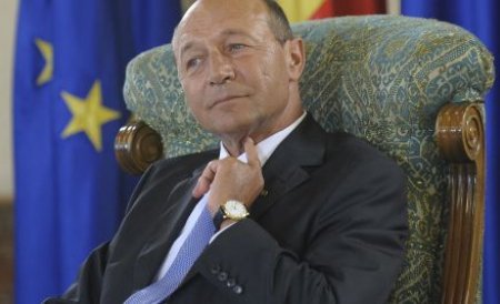Traian Băsescu se întâlneşte cu delegaţia FMI, duminică, la ora 11:00