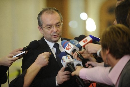 Emil Boc: PDL nu va vota Guvernul Ponta pentru că PDL nu poate să voteze un guvern penal