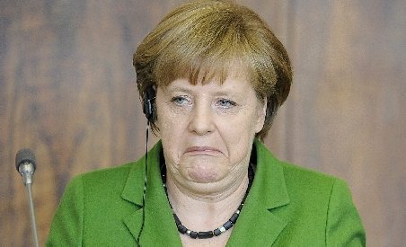 Francois Hollande se va întâlni cu Angela Merkel, pe 16 mai  