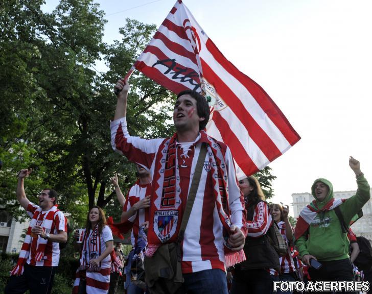 Meciul care a îmbrăcat Bucureștiul în alb-roșu. Vezi imagini cu suporterii spanioli înainte de finala Europa League 145646